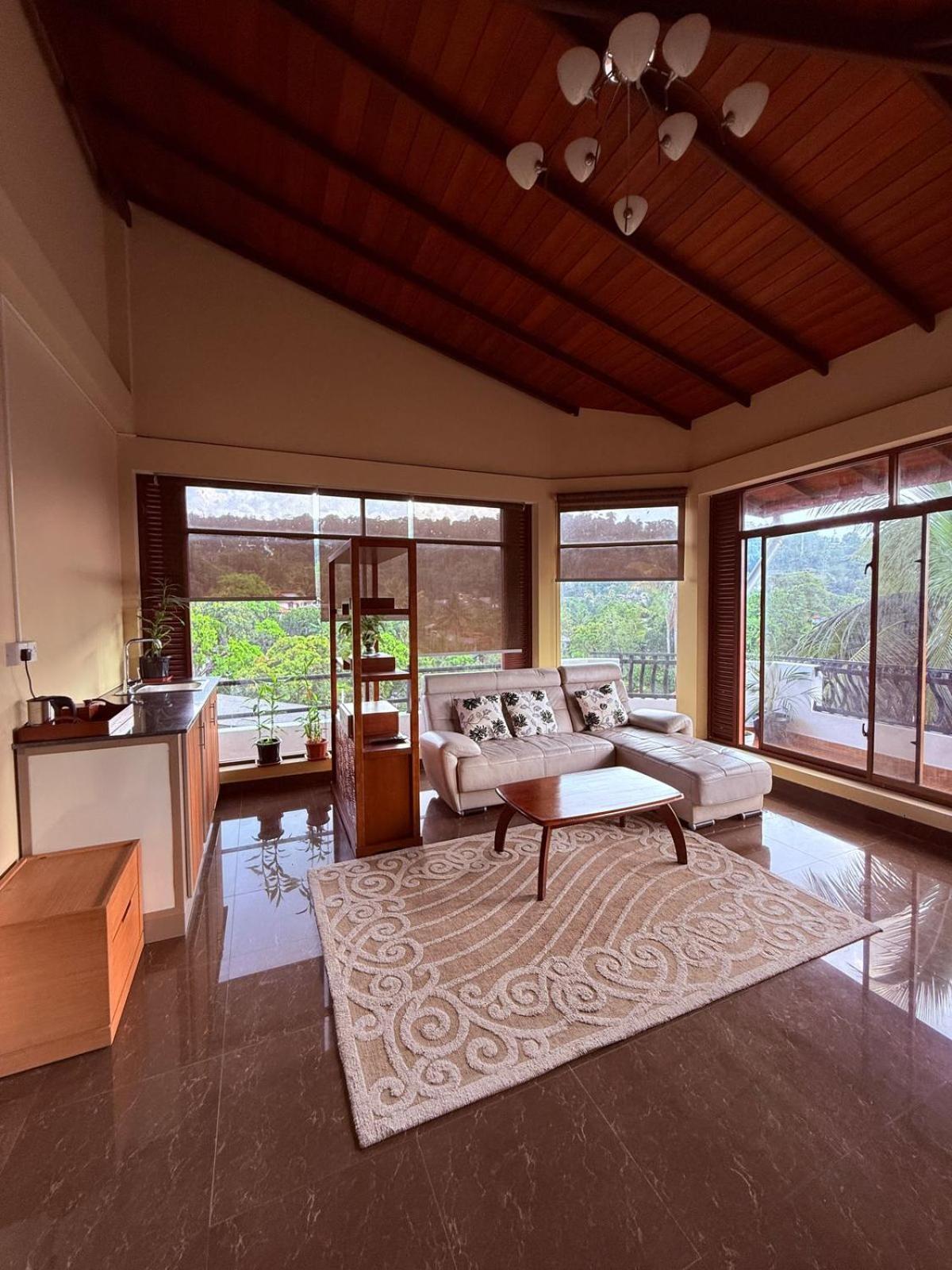 קנדי Resident View Homestay מראה חיצוני תמונה