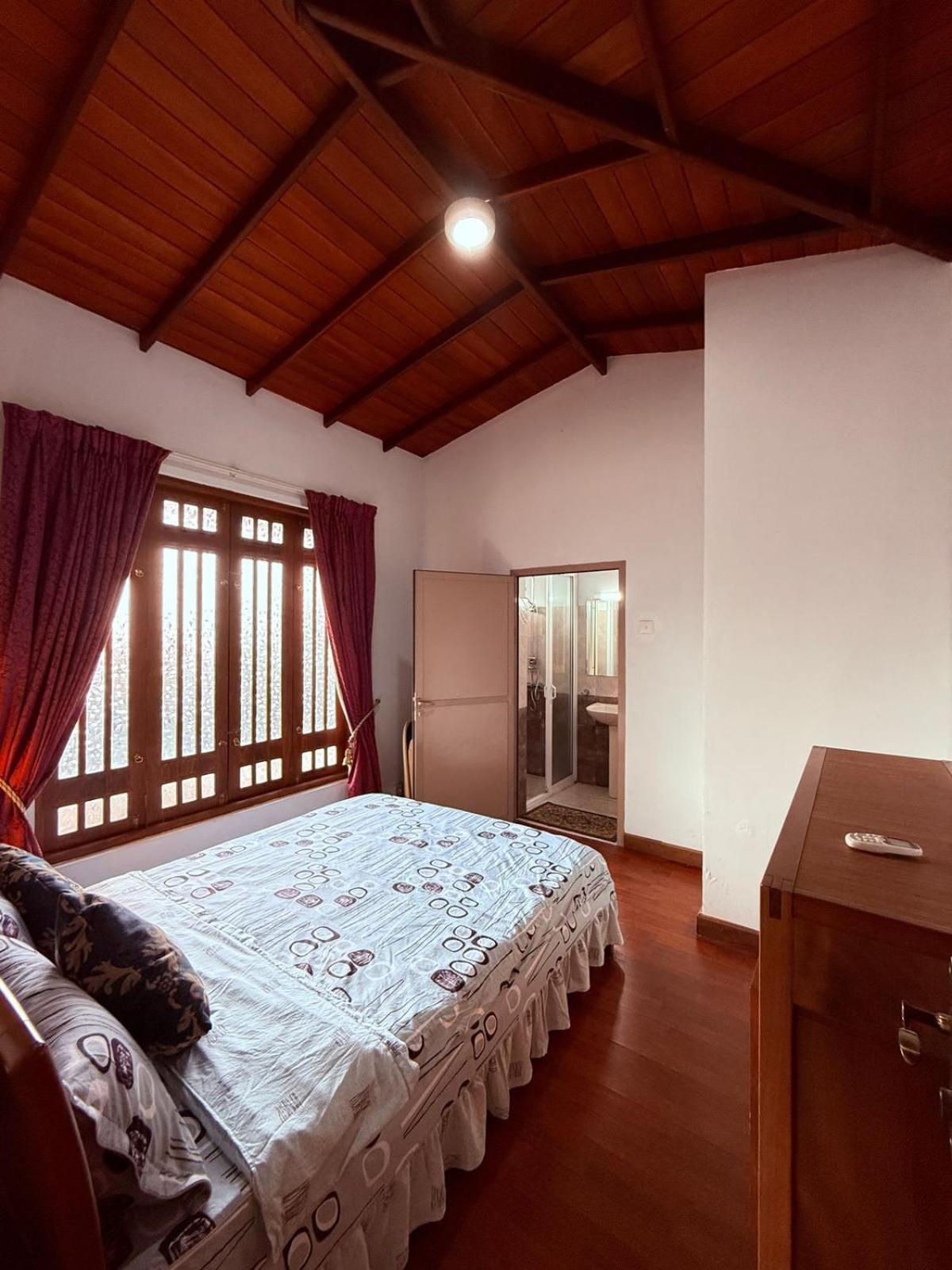 קנדי Resident View Homestay מראה חיצוני תמונה