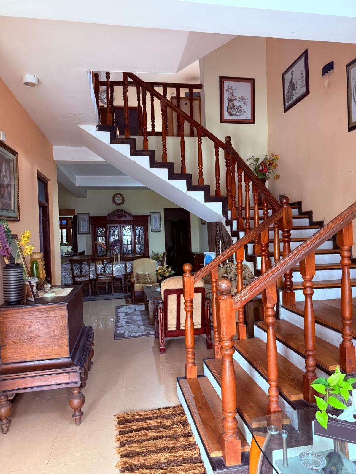 קנדי Resident View Homestay מראה חיצוני תמונה