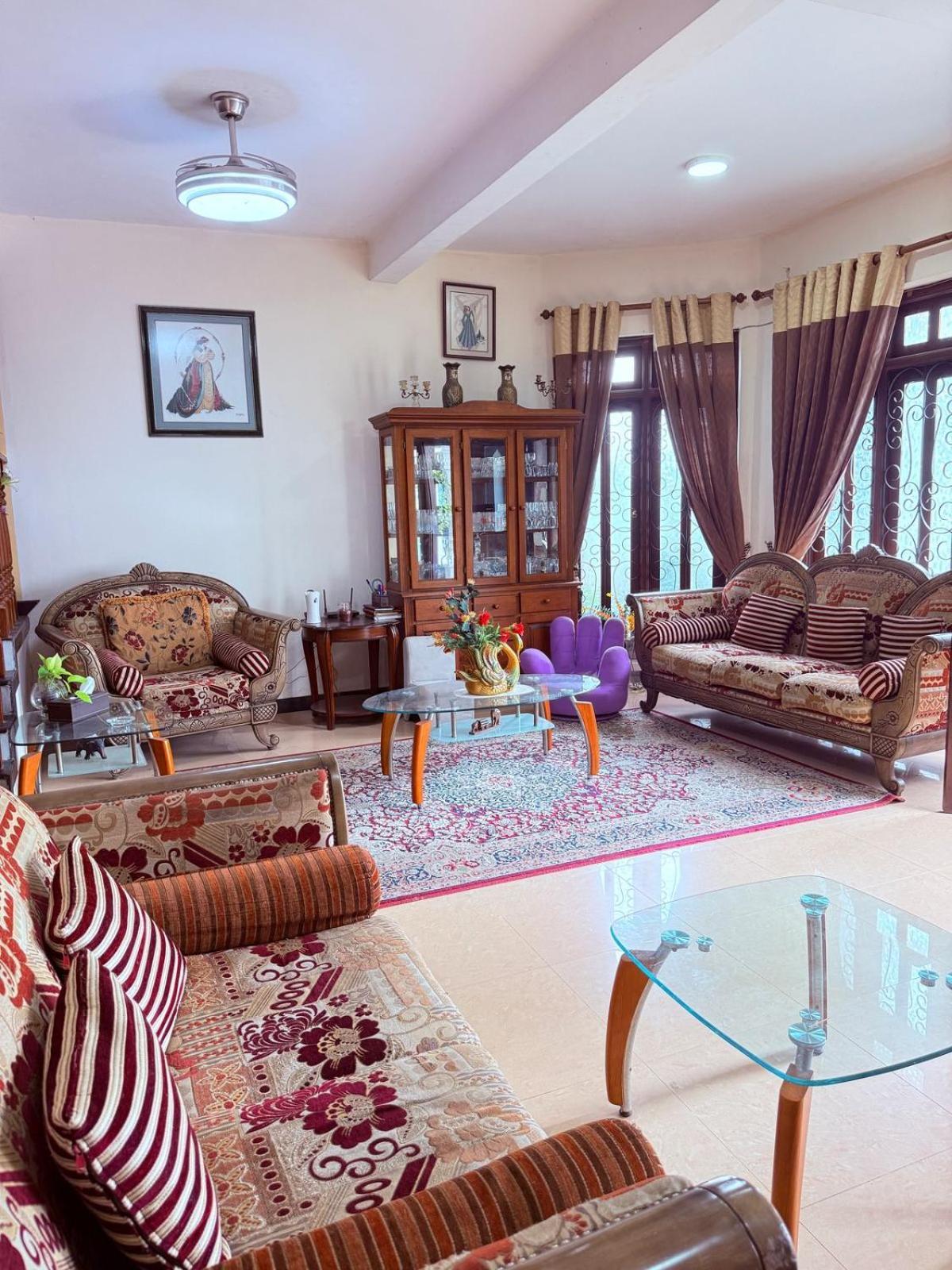 קנדי Resident View Homestay מראה חיצוני תמונה
